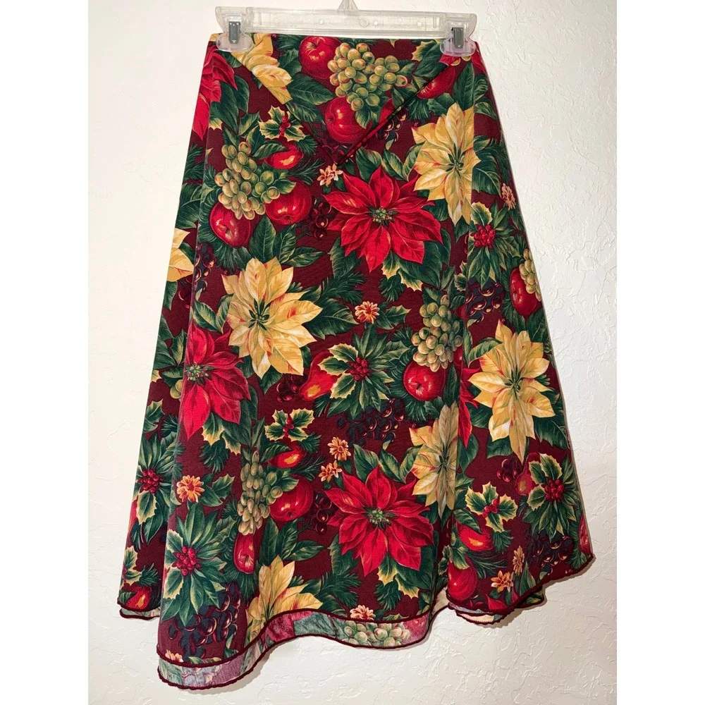 Vintage Hallmark Fashion Industries Christmas Poinsettia Fruit Round Tablecloth